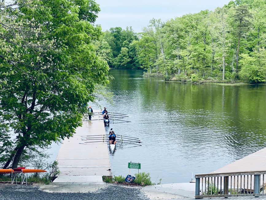 Illustrative photo for Great Neck — not an actual photo of this place
